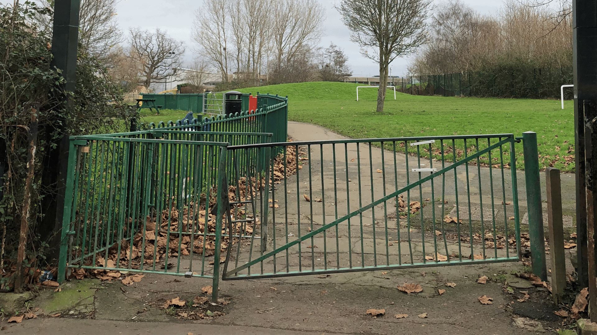 HMG Hartcliffe gate